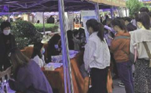 ������Ƹ��(hu��)��B���\��