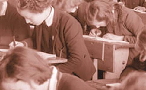 �B���������ЌW(xu��)������600��