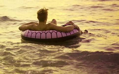 ����ĩ������500��