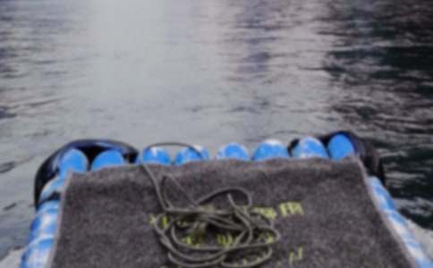 乘竹筏三年級作文